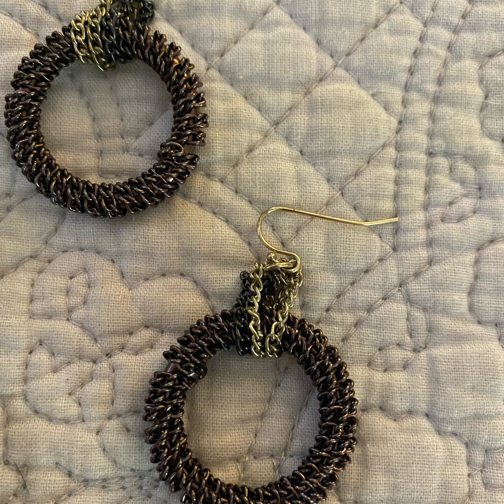 Necklace and earrings 🎊 - Picture 2 of 3